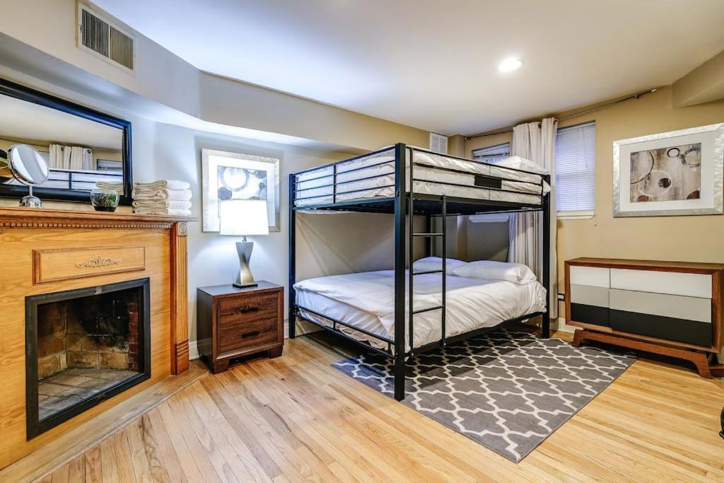 Apartmán Brownstone In Gold Coast Chicago Exteriér fotografie